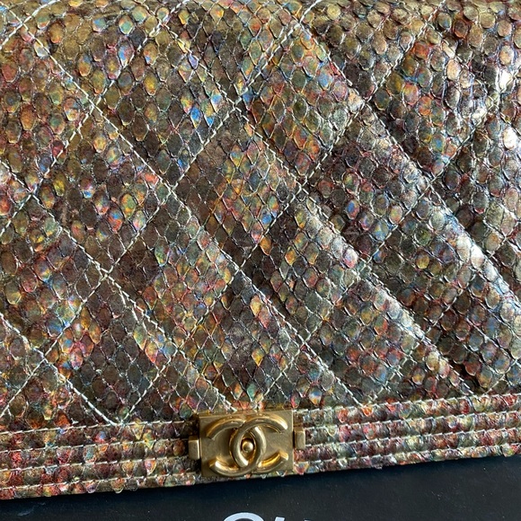 RARE ⭐️Authentic Chanel Python WOC Bag ⭐️ NWT - Picture 13 of 14